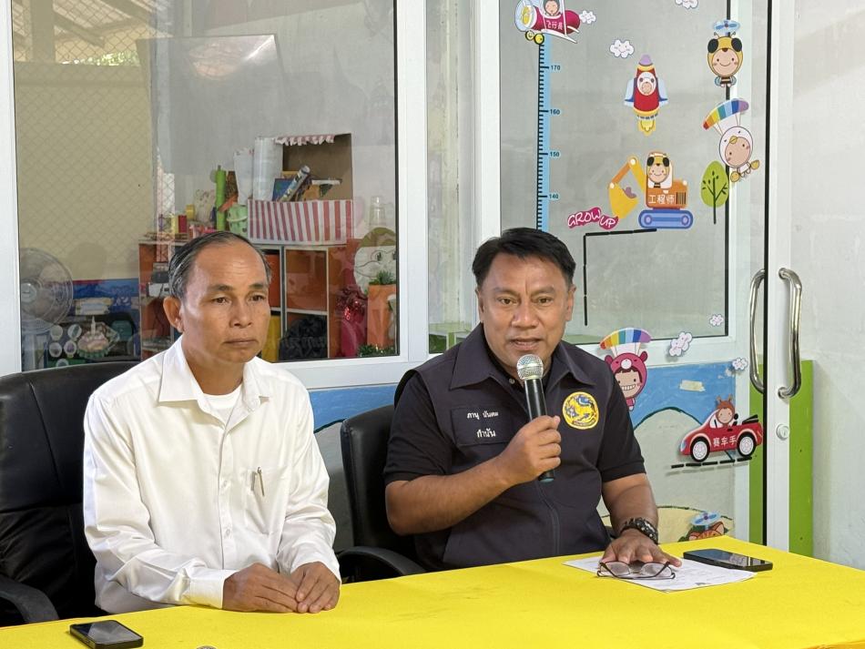 วันที่ ๑๓ พฤศจิกายน ๒๕๖๘  นายสมคิด ลังกา นายกองค์การบริหารส่วนตำบลโพธิ์ตาก พร้อมคณะผู้บริหารฯ  ปฏิบัติหน้าที่  ประชุมผู้ปกครองและคณะกรรมการบริหารสถานศึกษา ศูนย์พัฒนาเด็กเล็กโพธิ์ตาก ประจำภาคเรียนที่ ๒ ปีการศึกษา ๒๕๖๘  ณ ศูนย์พัฒนาเด็กเล็กโพธิ์ตาก บ้านโพธิ์ตาก ตำบลโพธิ์ตาก  อำเภอเมืองนครพนม จังหวัดนครพนม