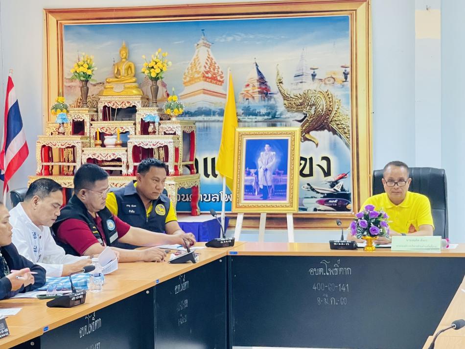วันอังคาร ที่ ๑๘ กุมภาพันธ์ ๒๕๖๘ สำนักงานพลังงานจังหวัดนครพนมจัดประชุมเชิงปฏิบัติการเพื่อชี้แจงโครงการและจัดทำแผนพลังงานชุมชนภายใต้โครงการเพิ่มสมรรถนะด้านการบริหาร และจัดการพลังงานครบวงจรในชุมชนระดับตำบลและเครือข่ายพลังงานชุมชน ประจำปีงบประมาณ พ.ศ.๒๕๖๘ โดยมีคณะผู้บริหาร ประธานสภา รองประธาสภา  สมาชิกสภาองค์การบริหารส่วนตำบลโพธิ์ตาก ปลัดองค์การบริหารส่วนตำบลโพธิ์ตาก กำนัน ผู้ใหญ่บ้าน แพทย์ประจำตำบล เข้าร่วมทประชุม โดยมี นางสุจิตรา สงวนศิริ พลังงานจังหวัดนครพนม พร้อมเจ้าหน้าที่ เป็นวิทยาการให้ความรู้ด้านพลังงาน นายไพบูรณ์ ราชวงษา เลขานุการนายกองค์การบริหารส่วนตำบลโพธิ์ตาก เป็นประธาน ณ ห้องประชุมสภาองค์การบริหารส่วนตำบลโพธิ์ตาก